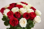 depositphotos_196593678-stock-photo-beautiful-bouquet-red-roses